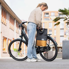 Duurzaam relatiegeschenk - Fietstas gererycled met logo