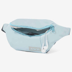 50% gerecyclede heuptas lichtgewicht. met meerdere vakken.Kleur blauw