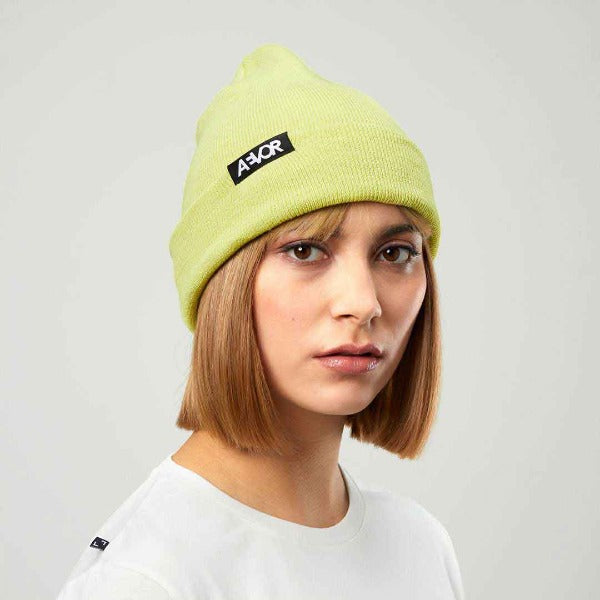 Duurzame muts gerecycled. Beanie in de kLeur geel