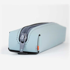 Etui gerecycled leer - Made out of