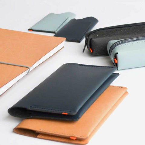 Paspoorthoes Gerecycled leer - Made out of