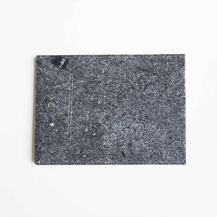 Duurzaam Relatiegeschenk - Gerecyclede Laptophoes met Logo