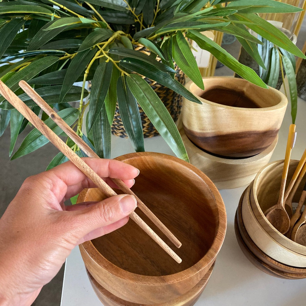 Eerlijke duurzaam servies - Chopsticks van Acaciahout
